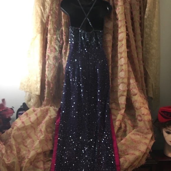 Stylish sexy sequence mini dress. - Picture 7 of 8